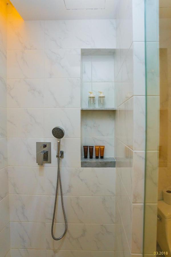 Aristo 2 Apartments By Beringela Surin Beach  Esterno foto